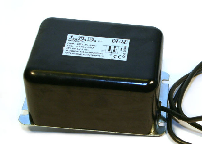 Трансф. поджига LGB Prim. 230В/2A/50Гц, Sec. 2x6кВ/30мА (WBO 180-240, BT 120 DSG 1203V) арт. 15994 (3-18-0630) в Новосибирске Трансф. поджига LGB Prim. 230В/2A/50Гц, Sec. 2x6кВ/30мА (WBO 180-240, BT 120 DSG 1203V) арт. 15994 (3-18-0630) в Новосибирске